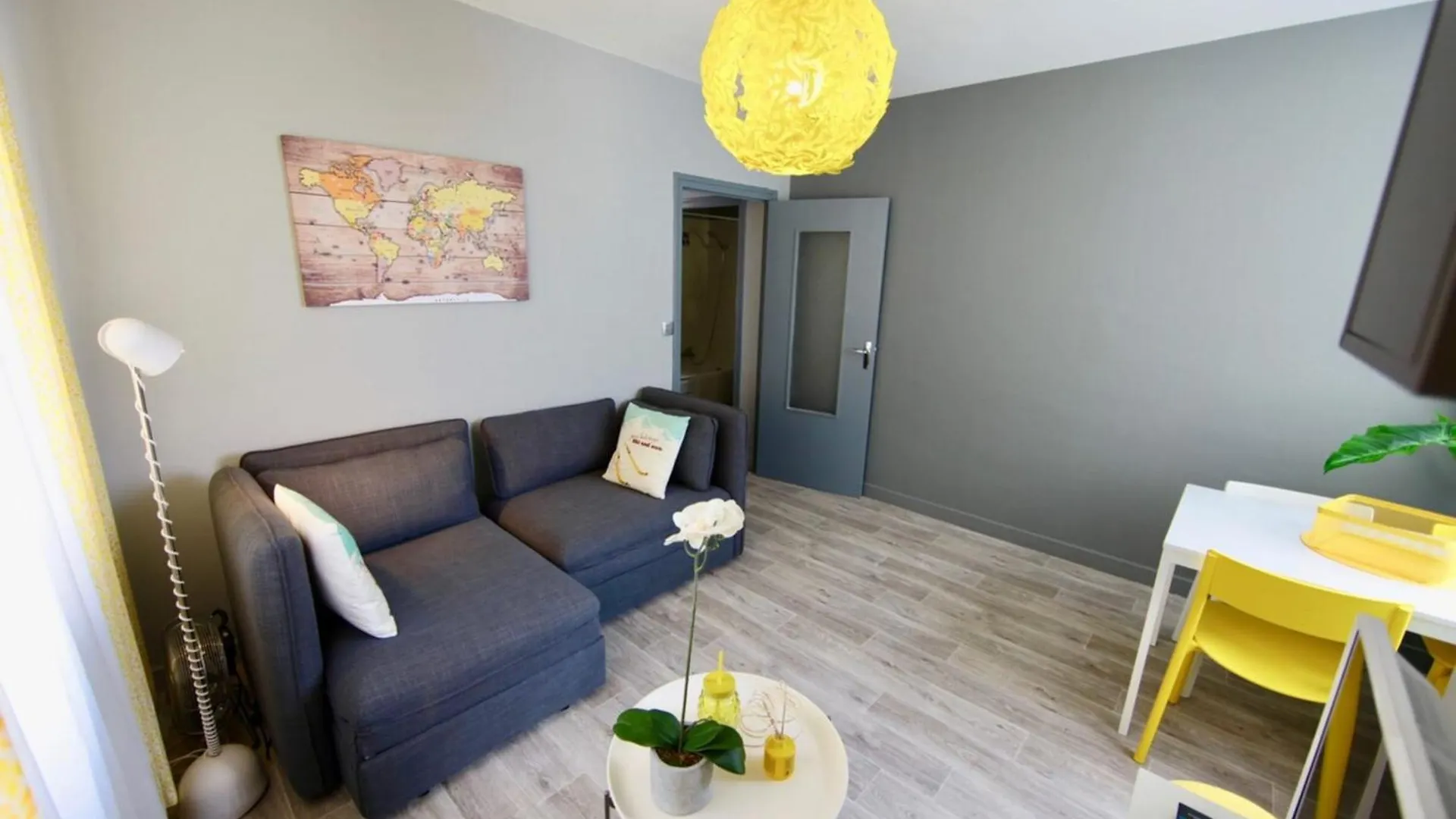 Apartment Le Cocon Colore - Centre Ville - 50M De La Gare Annecy