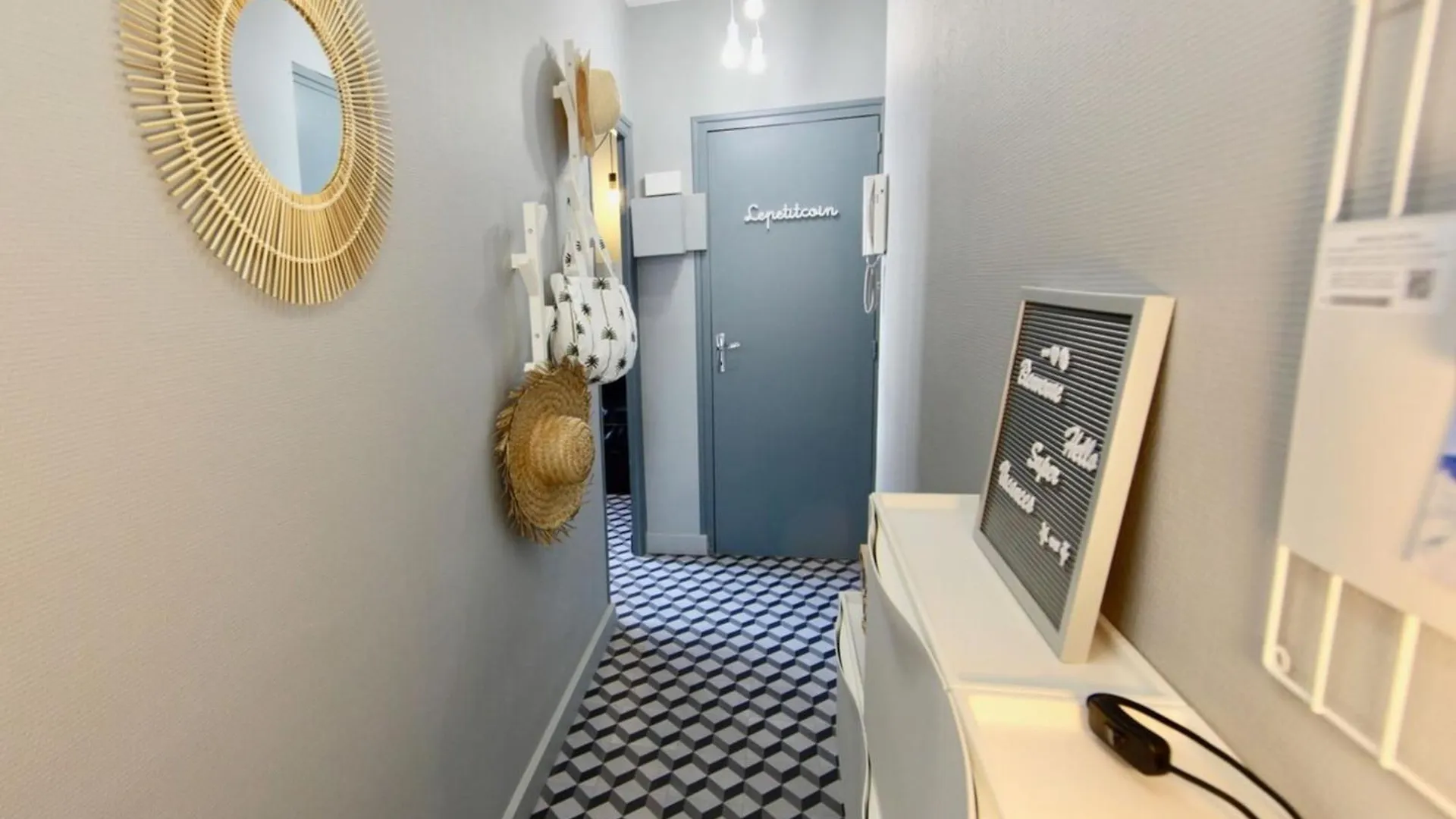 Apartment Le Cocon Colore - Centre Ville - 50M De La Gare Annecy